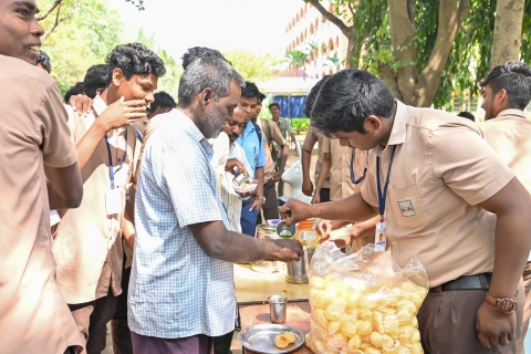 young entrepreneurship stalls yes inauguration